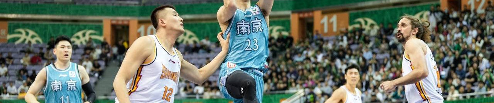 南宫体育